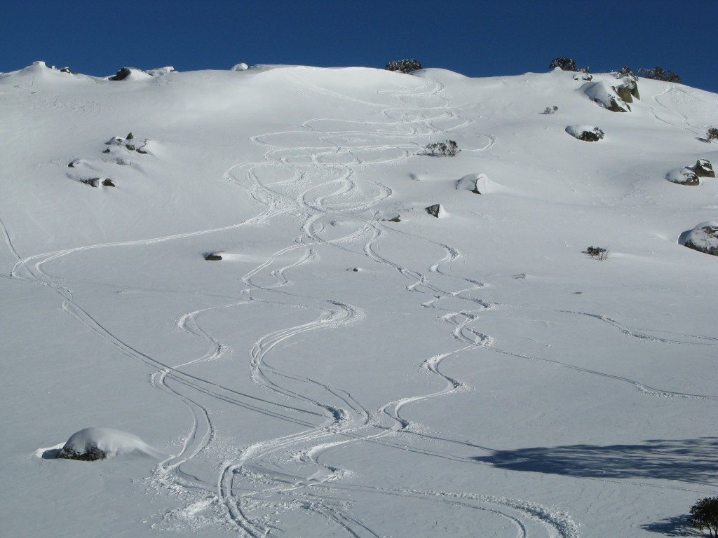 Skiing in Australia by www.contentedtraveller.com