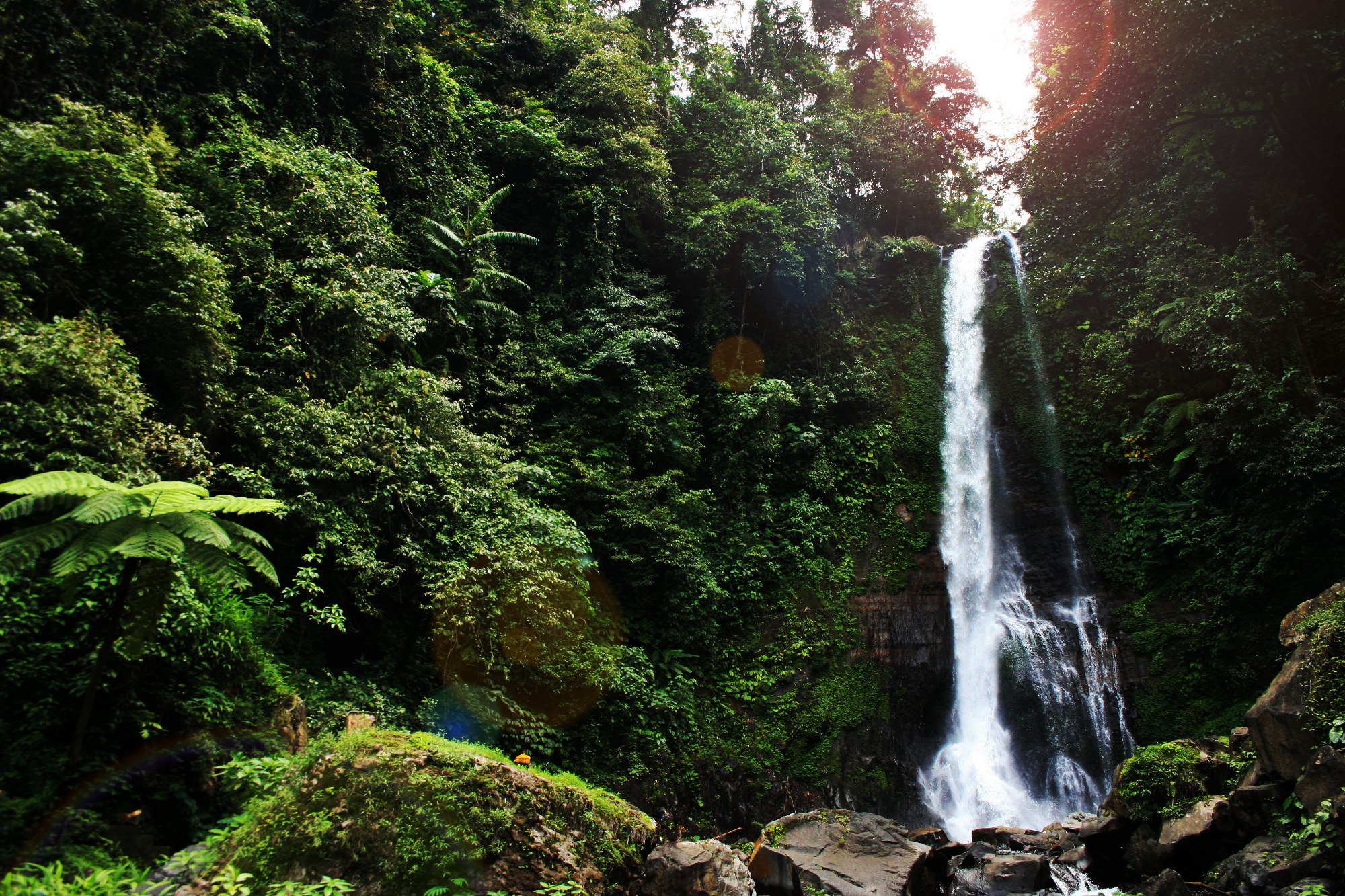 waterfall_bali_indonesia