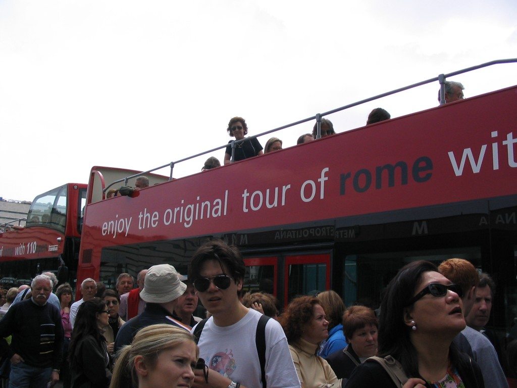 Rome city tour bus