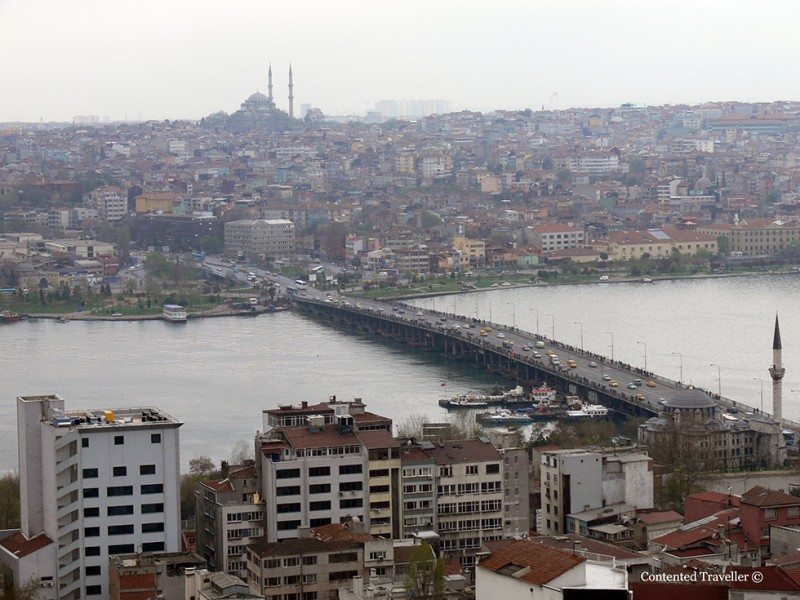 fish sandwiches in Istanbul