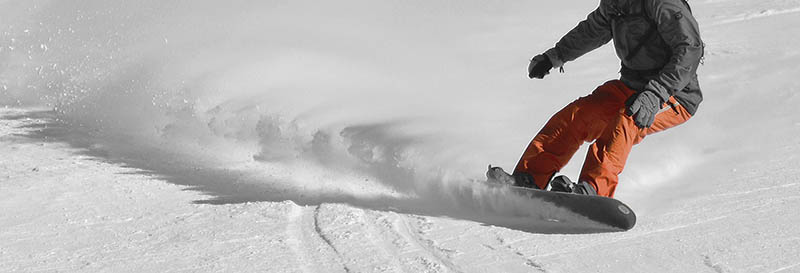 skiing in Japan