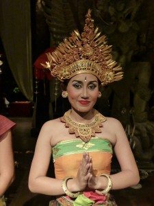 balinese-dance-makeup