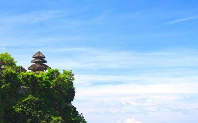 Exploring Uluwatu Temple Bali