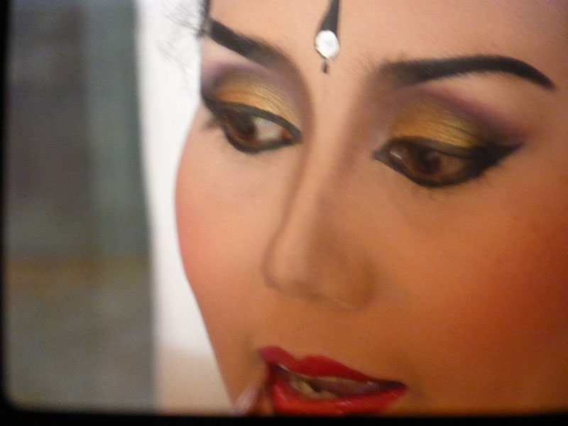 Balinese Dance Makeup -Behind the Scenes
