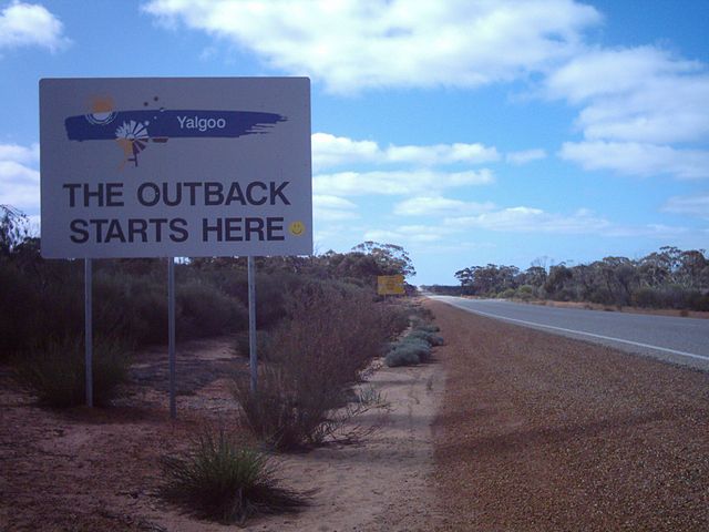 organizing-a-campervan-trip-to-uluru