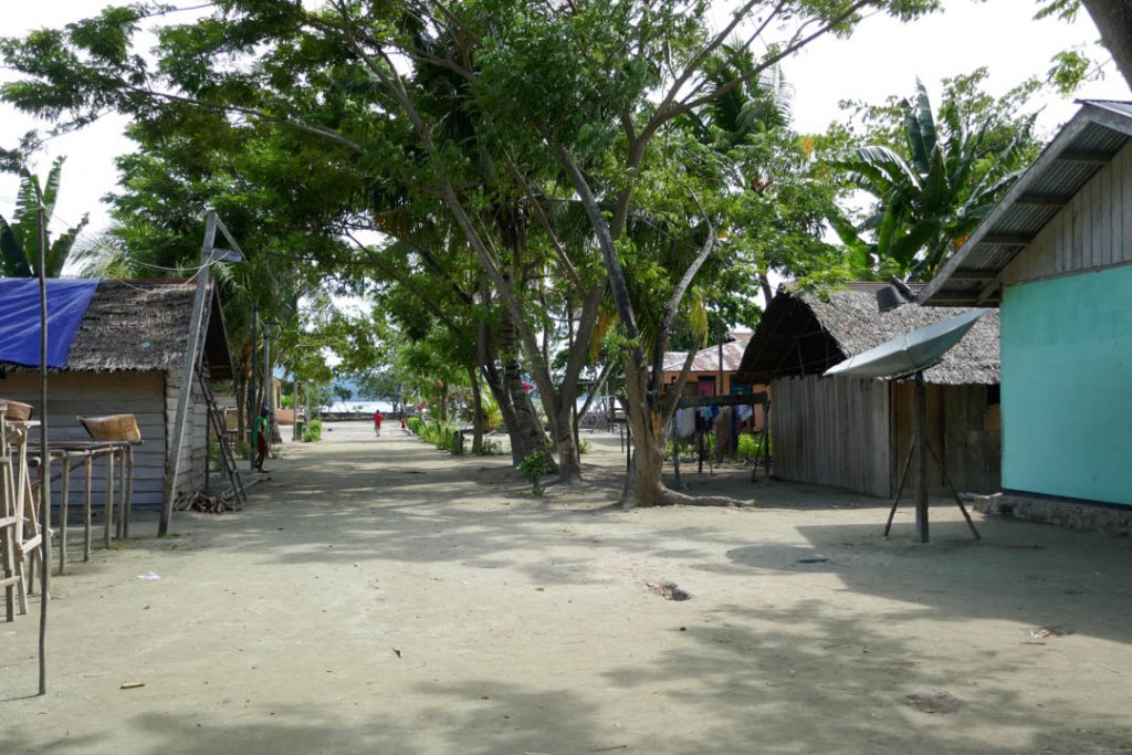 Yenbuba_village