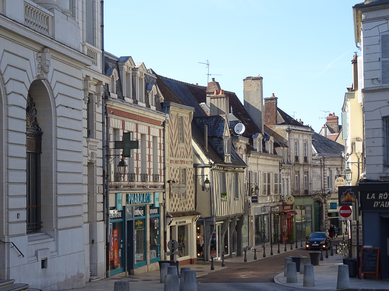 Discover the city of Auxerre, France