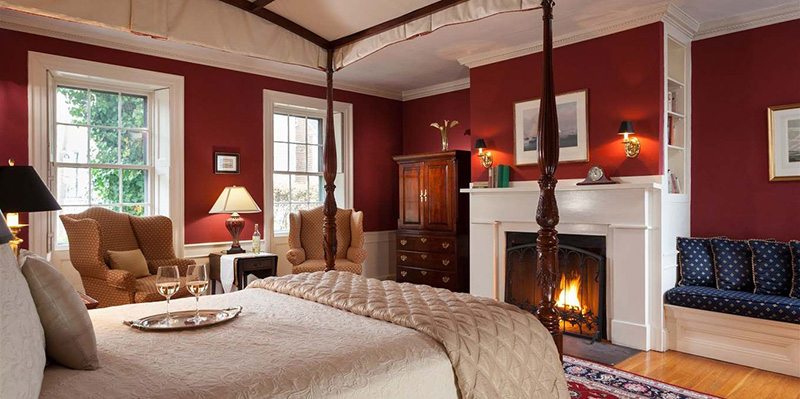 Top 12 New England Inns that Shout Gilmore Girls