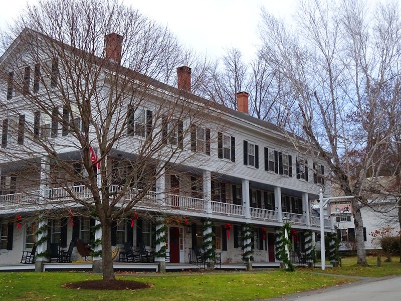 Top 12 New England Inns that Shout Gilmore Girls