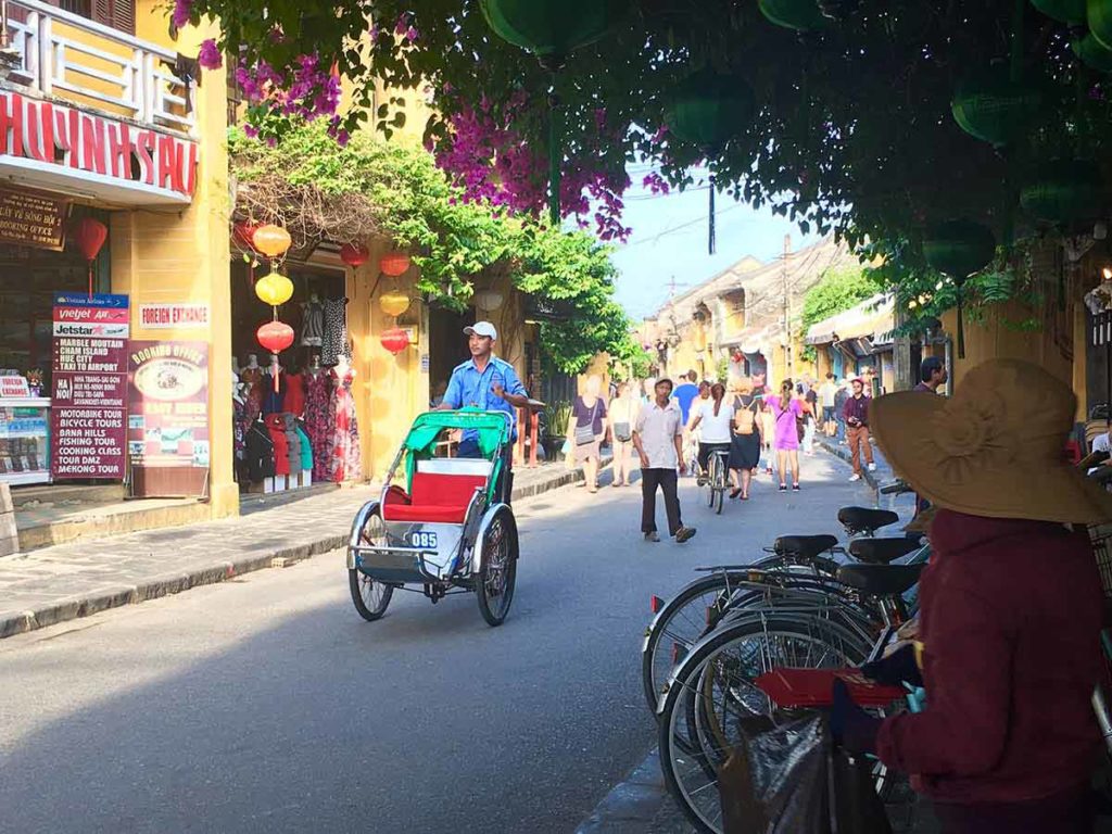 A-Guide-for-First-Time-Visitors-to-Hoi-An