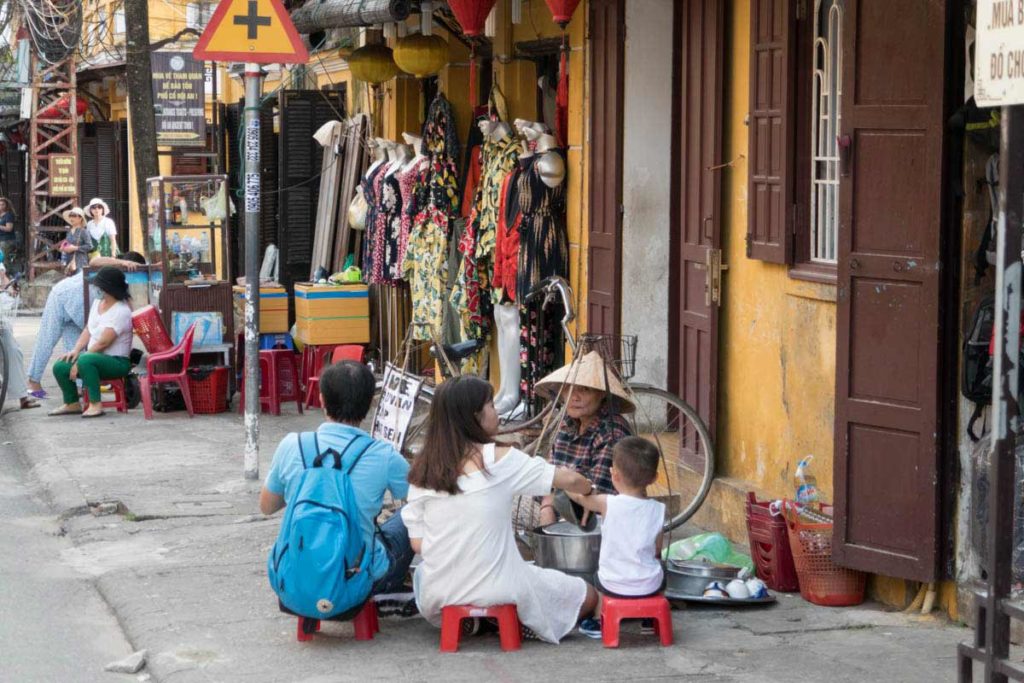 A-Guide-for-First-Time-Visitors-to-Hoi-An