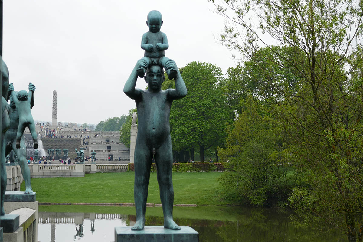 Visiting Vigeland Park in Oslo