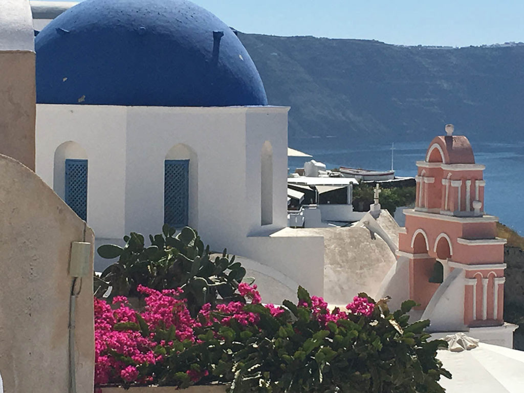 Exploring-Oia-Santorini-Greece