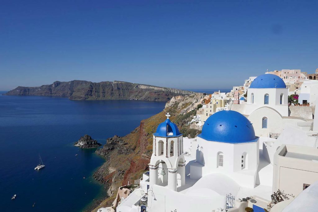 Exploring-Oia-Santorini-Greece