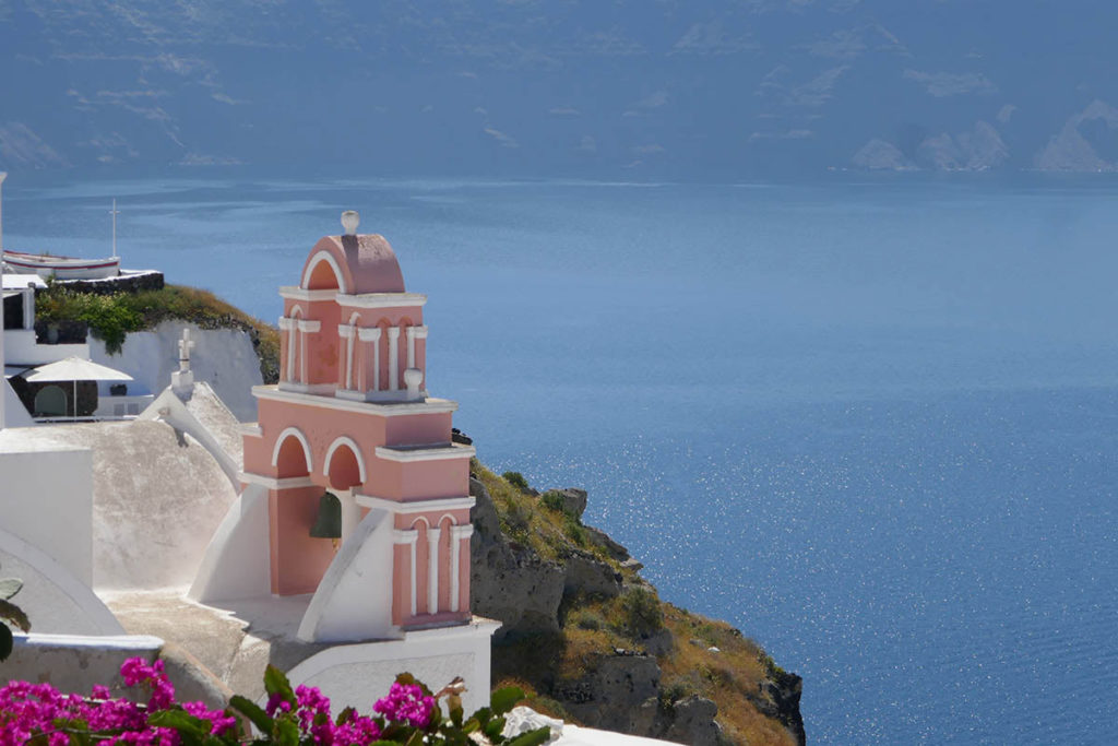 Exploring-Oia-Santorini-Greece