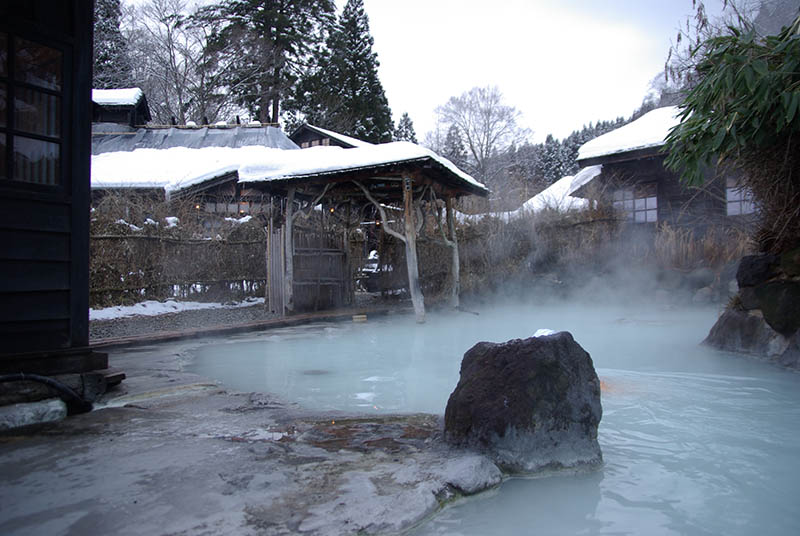 Are People with Tattoos Allowed in Onsen in Japan?